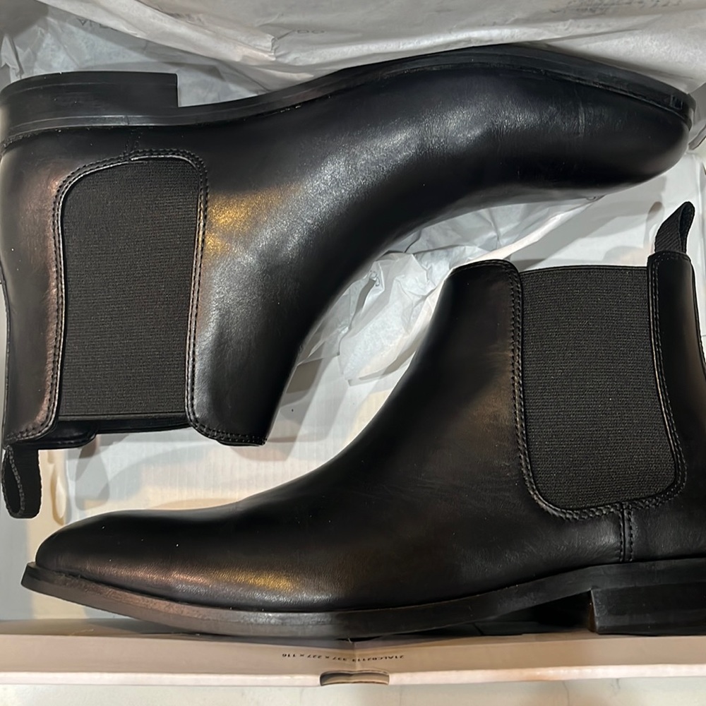 Men’s Aldo Linguam Slip On’s